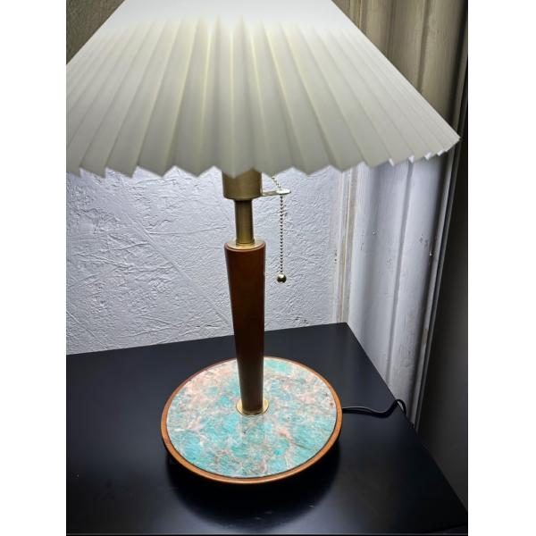 Luxury Green Marble Table Lamp Stain Resistant Marble Artwork For Interior Design