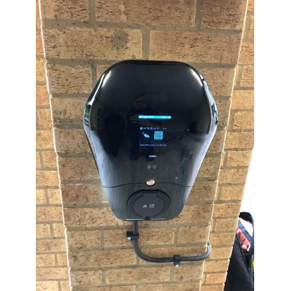 Level 2 OCPP 1.6J full function CE certified 22kW Smart Home EV Charger Type2 connector with 5 meters cable WIFI and 4G