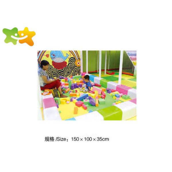 Various Color Foam Climbing Mats , Soft Play Centre Equipment Long Service Life