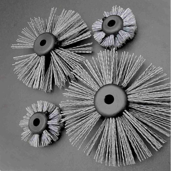 Industrial Pipe Coating Cleaning Brush With Carbon Abrasive Nylon Bristles POM Core