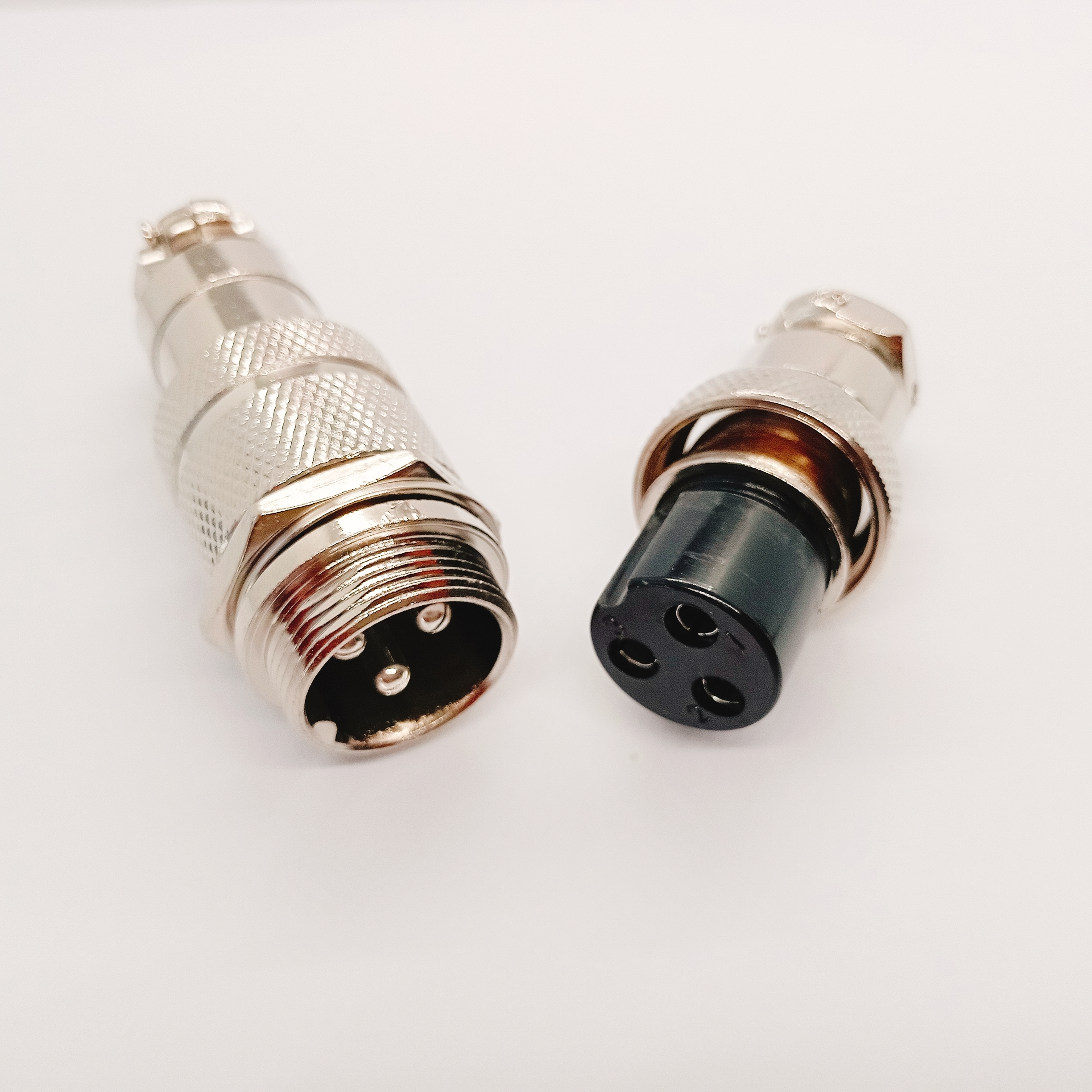 Circular Aviation Connector GX12-2P Male & Female Plug Socket Both Ends With Protective Conduits Power Connector