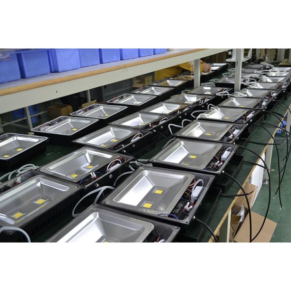 220V CRI80 Outdoor Security PIR LED Flood Lights With Photocell Sensor