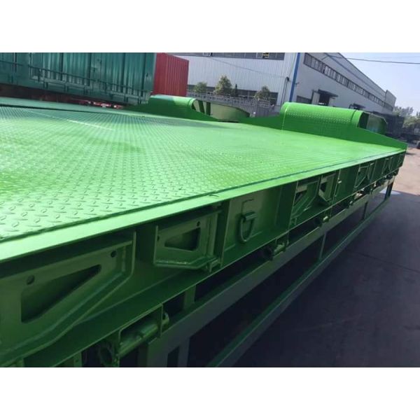 Truck Trailer Excavator Transporting Gooseneck Lowbed 3 Axles 60ton Low Bed Trailer with Ladder
