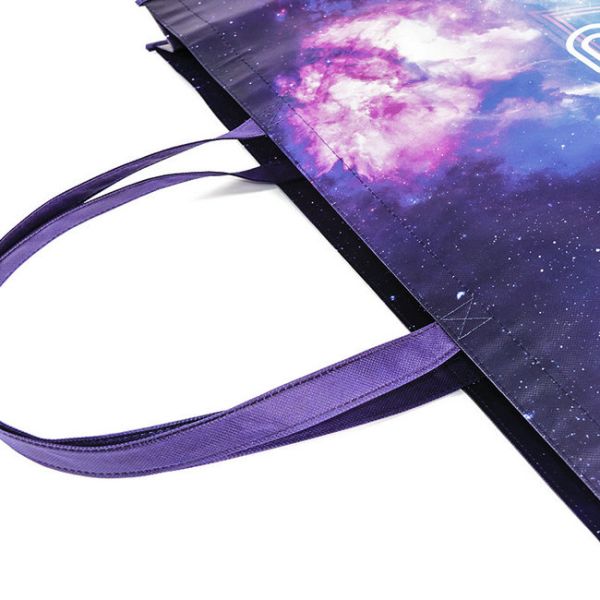 Practical Laminated Non Woven Reusable Bags Presents / Goodies Packing Use