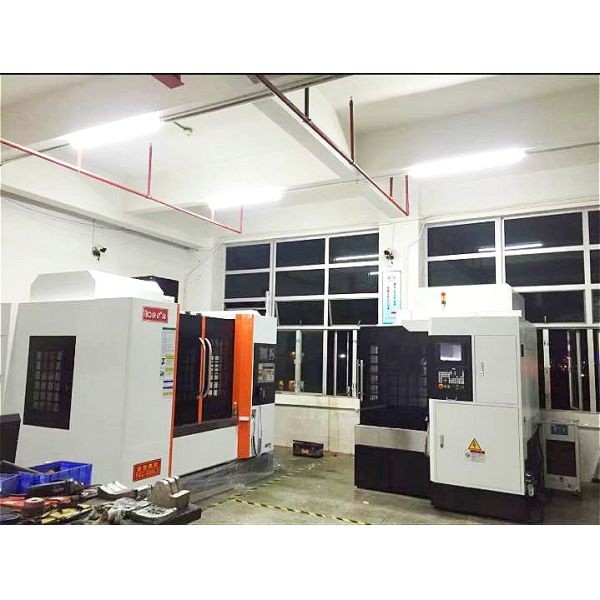 Horizontal CNC Machining Center