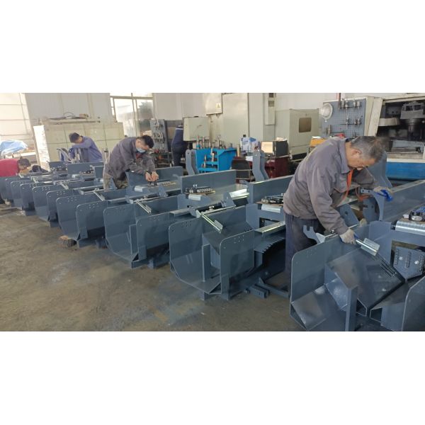 Wood Shredder Cutting Wood Branch Woodworking with JieRui Wood Processor