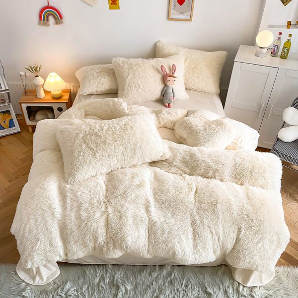 Hot Blue Luxury Shaggy Flanell Mink Velvet Bedding Set for All-Groups in Autumn Winter