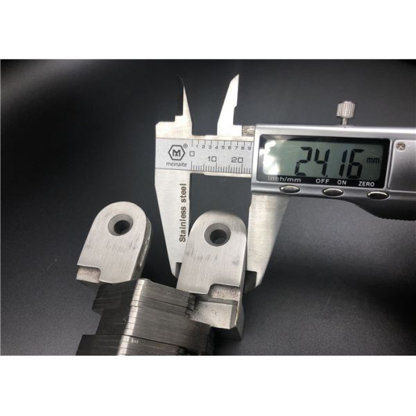 Casting SS 304 Spring Closer SOSS Door Hinges For Wooden Door Passing Door