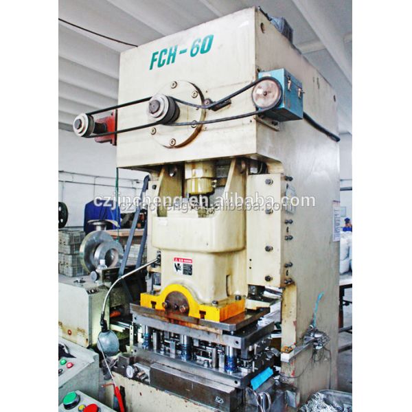 Anticorrosive 360 Degree Universal Aerosol Spray Valves Car Cared Aerosol Valve