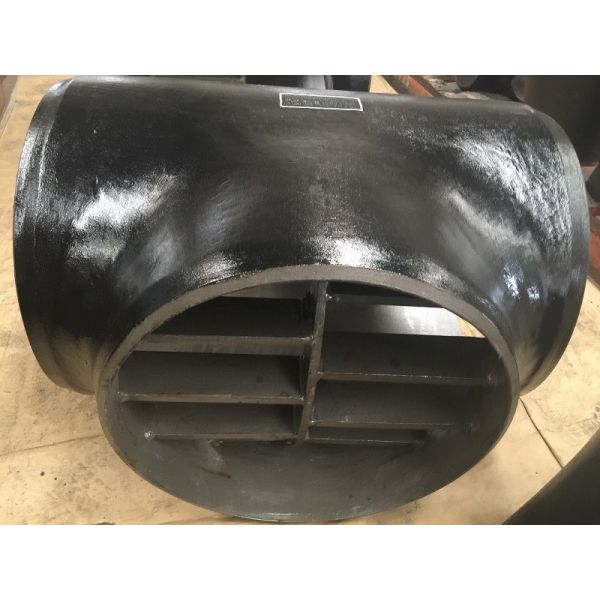 Barred Tee Butt Weld Equal Reducing Tee ASME B16.9 Carbon Steel Pipe Fittings