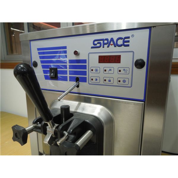 High Output Commercial Table Top Ice Cream Machine Single Flavor Pre - Cooling