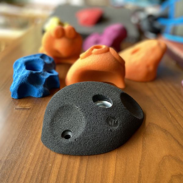 Multi Colored Climbing Wall Holds Outdoor Customized Resin Maintenance Free