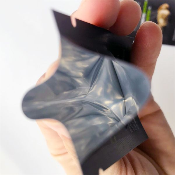Plastic Custom Weed Packaging Heat Sealing Smell Proof Zipper