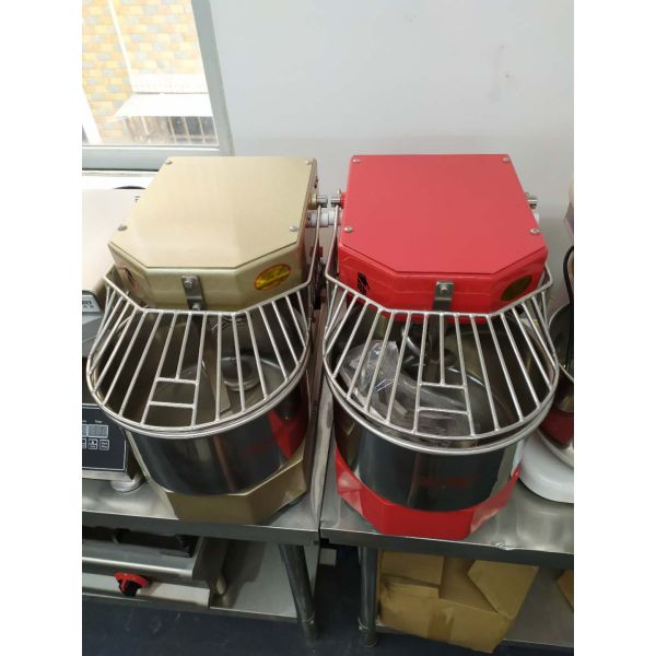 30kg Dough Kneading Function Commercial Dough Mixer for 8 Liter Bakery Equipment You