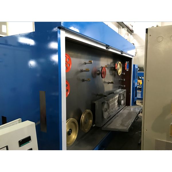 500mpm Large Wire Drawing Machine Reliable Adopt Programmable Controller