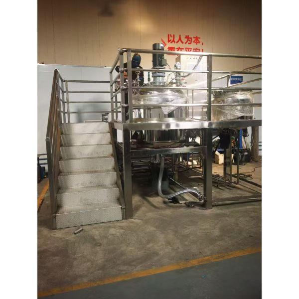 Automatic High Shear Vacuum Emulsifying Mixer 500L for Cosmetic Soap
