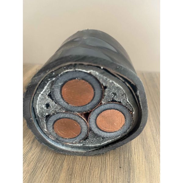 PVC Sheath Medium Voltage Cable Durable Good Conductivity Copper Core Power Wire