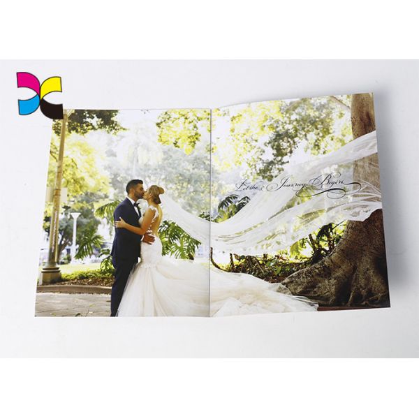 Matt Paper Custom Magazine Printing Full Color Red Subscription For People