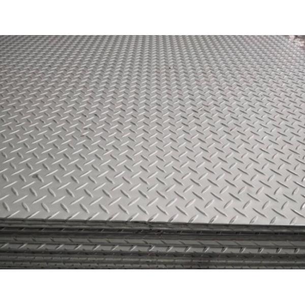 1-3mm Safety Mesh Punched Metal Sheet Anti Skid Plate Corrosion Protection