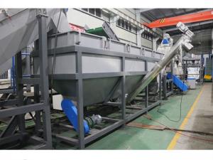 China NSK SKF Waste Plastic Recycling Plant Pe Pp Hdpe Bottle 125KW on sale