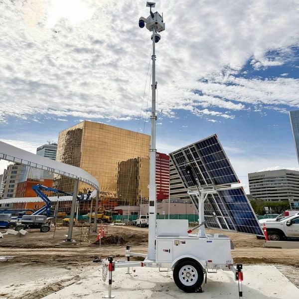 Renewable Solar Energy Light Tower Surveillance Tower with CCTV Camera Mobile Solar Light Tower