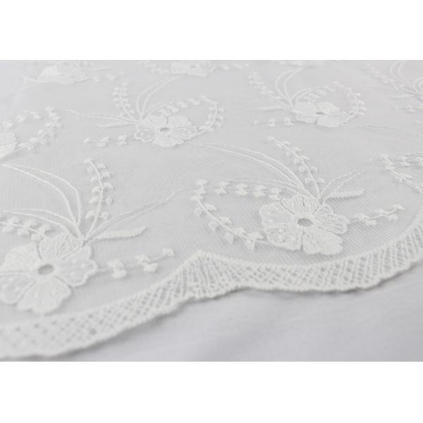 Dubai Guipure White Embroidered Lace Fabric Fabric , Scalloped Edge Lace Fabric