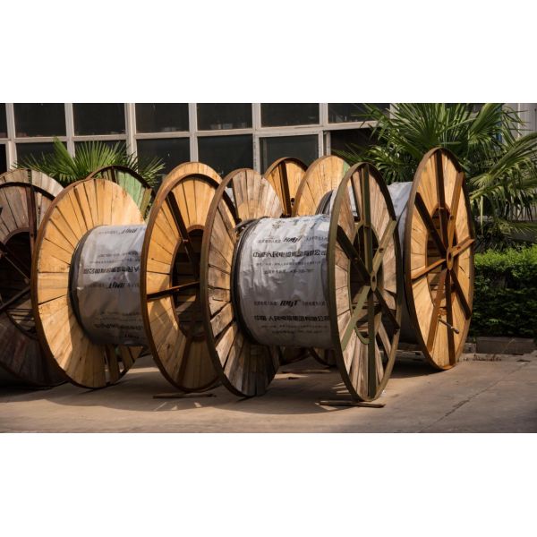 400kv XLPE Insulated Steel Wire Armoured Cable High Voltage Underground Power Cable