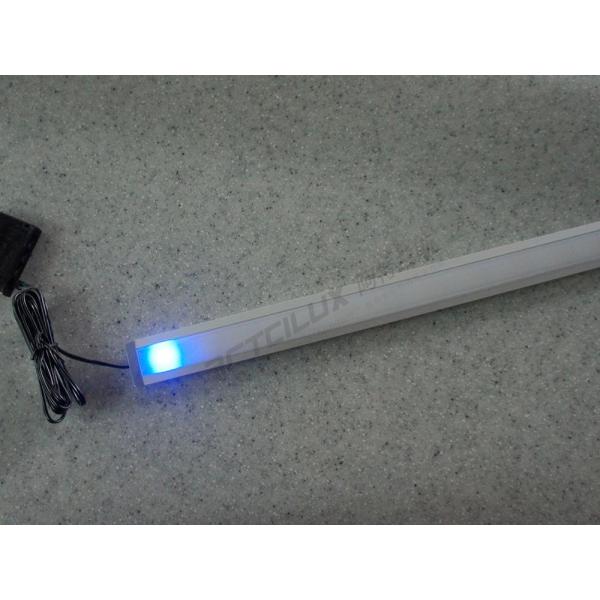12V Standard Cabinet Strip Light 90lm White Emitting Color Adjustable Length
