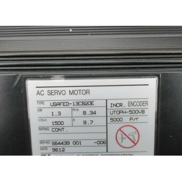 YASKAWA SGMPH-04AAA41D AC Servo Motors 200V 400W Incremental Encoder