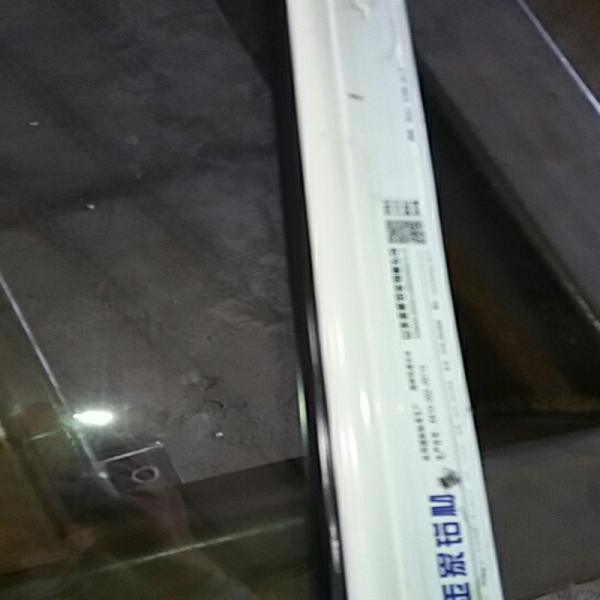 Cantilever type CNC door and window glass Sealing machine