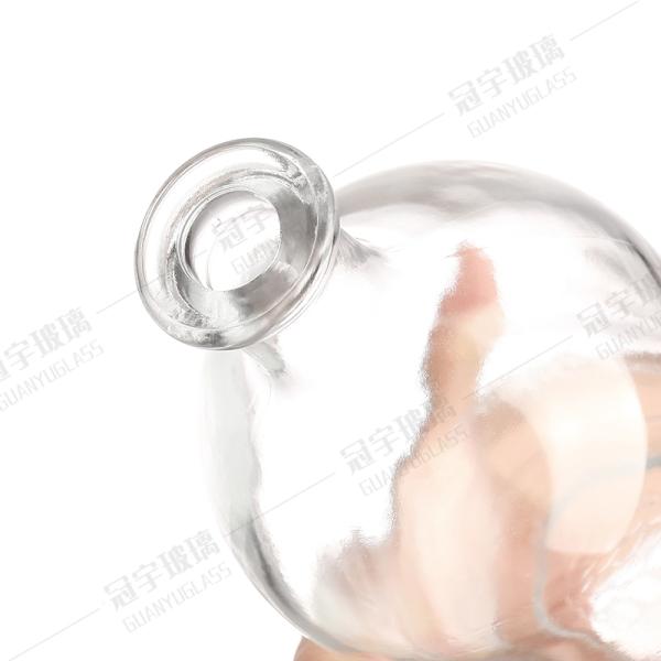 Acceptable Customer's Logo Glass Products 500ml 750ml Empty Alcohol Bottle with Cork