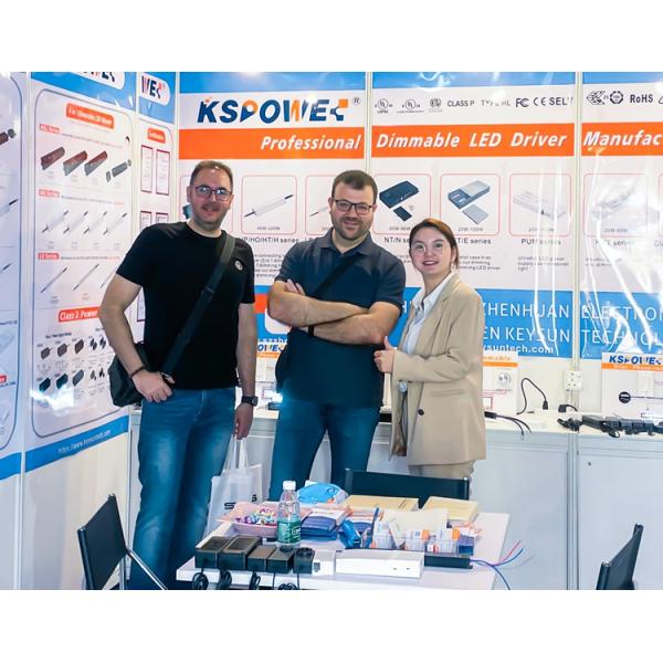 80W 6 In 1 Multi Function Wireless Charger Gallium Nitride Laptop Wireless Power Charger