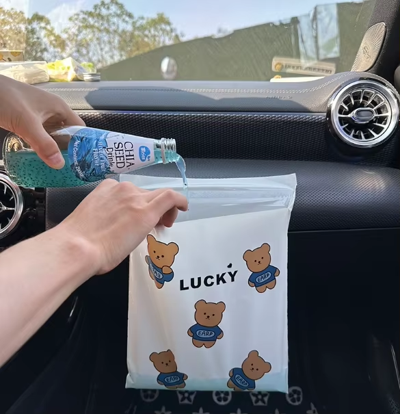No Trace Bear Folding Garbage Pouch Car Storage Bag with Adhesive for Inside the Car Stand-up Pouch for Diapers Toilet Paper Use