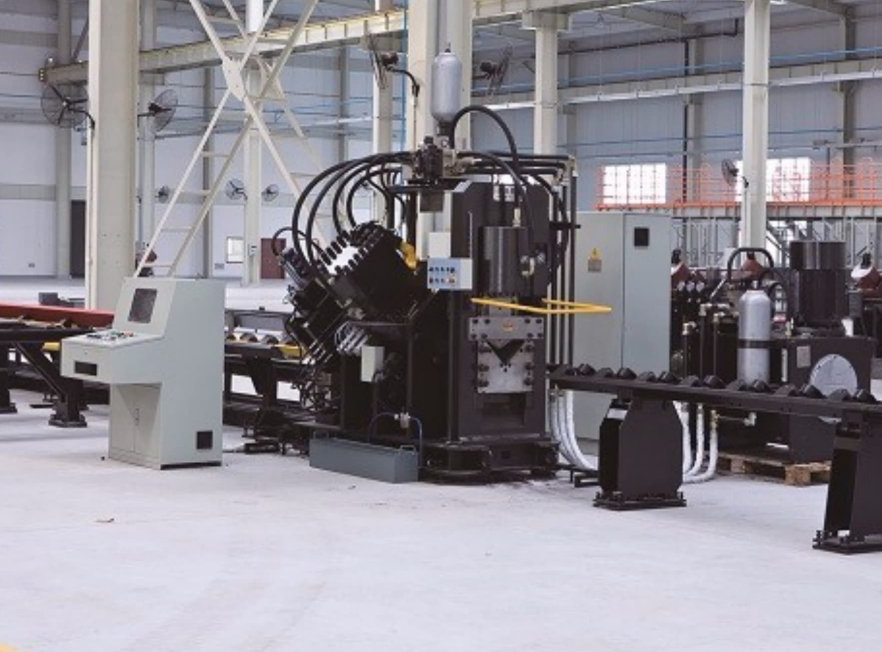 Fully Automated CNC Punching Marking And Shearing Line For Angles Production