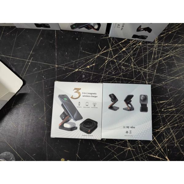Fast Charging Phone Watch Earbud Charger 3 In 1 Foldable Wireless Stand Multi Function Cell Holder