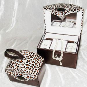 China leatheroid jewelry boxes,set jewelry box,jewellery case on sale