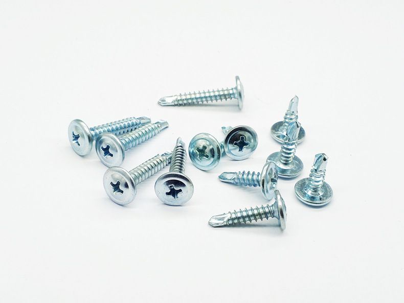 DIN7982 Self Tapping Round Head Screws Carbon Stainless Steel Round Head Fasteners