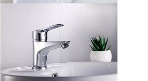 Buy cheap Zinc Alloy Sanitary Ware Water Tap Single Handle Brass Faucet Tap product