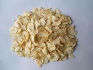 China AD Garlic Flake, Dehydrated/Dried Garlic Flake A Grade on sale