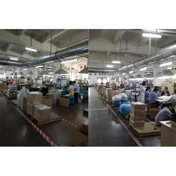 Promotional Holographic Metallic Bubble Mailers Copperplate Printing Red