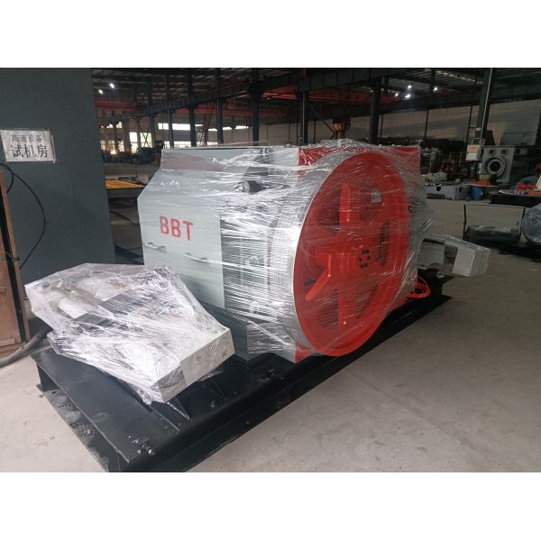 Raw Material Fine Grinder Double Roller Crusher Machine Clay Block Production Equipment