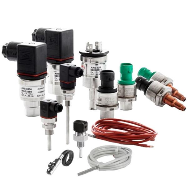 RT4 017-503666 Danfoss RT4 Series Thermostat All New Original Room Sensor SPDT Contact Function O17-5O3666