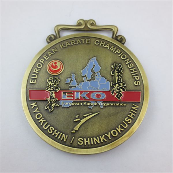 Eastern Dragon-shaped Fun Competition Medals, Commemorative Medals with Soft Enamel and Gold Plating Technique