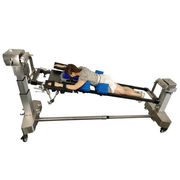 Carbon Fiber Electric Operating Table 680mm-1130mm Lifting Size Hydraulic Surgical Table