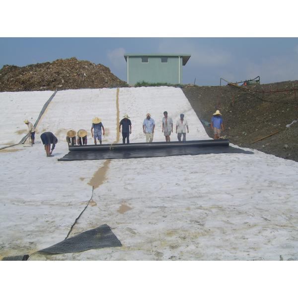 Waterproof Spun-bonded Bentonite Blanket Geosynthetic Clay Liner for Pond Lining