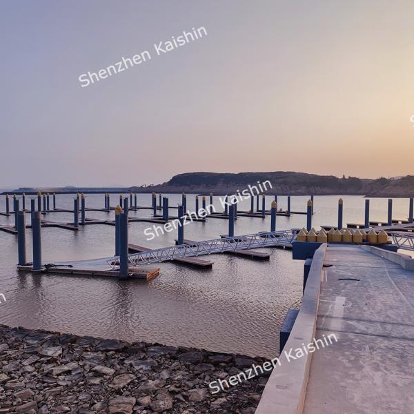 Durable WPC Floating Marine Docks Decking Aluminum Alloy Float Pontoon