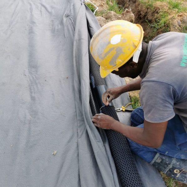 HDPE Plastic Drainage Ditch Geocomposite Drainage Material For Retaining Wall And Railway Drainage