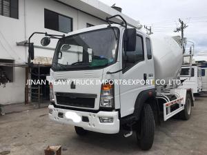China Factory Price HOWO 3cbm 5M3 Light Duty 4x2 Concrete Self-Loading Concrete Mixer Truck on sale