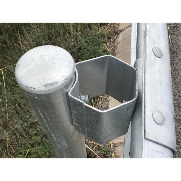 Road Traffic Safety Galvanized Metal Round Newel Post for Highway Guardrail Post