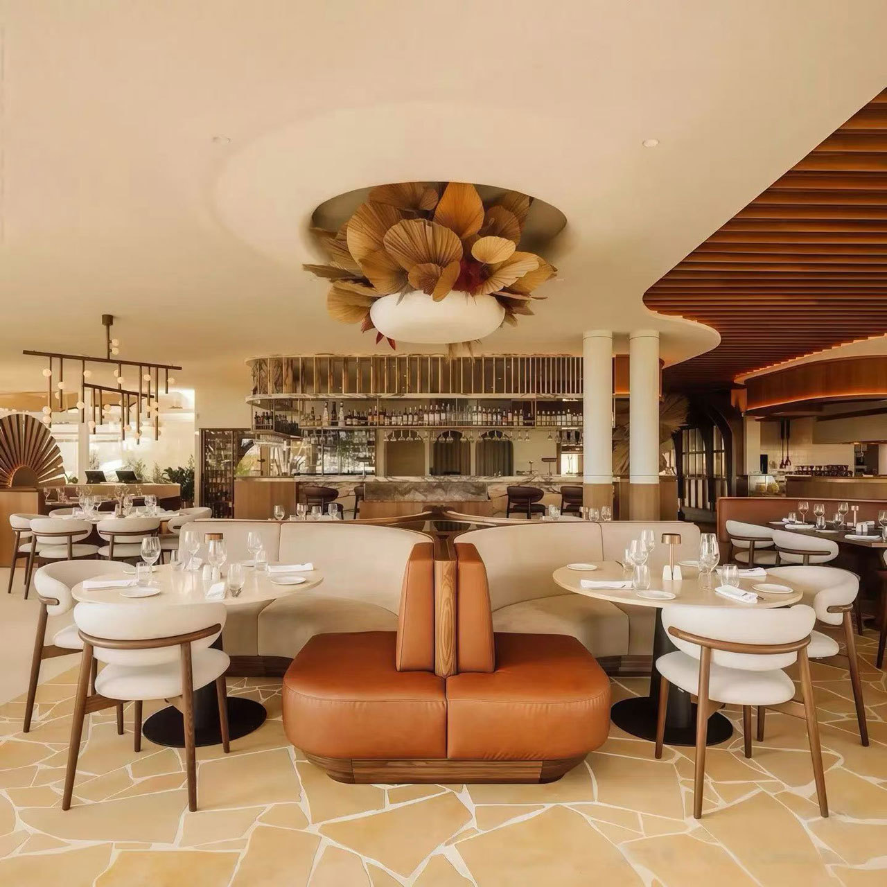 Customizable Leather Restaurant Sofa with Durable Construction and Modern Design for Commercial Cafe Furniture
